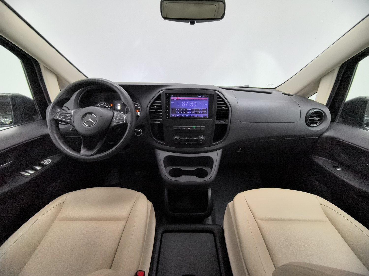 Used Mercedes-Benz Vito 2016 2.0 AT