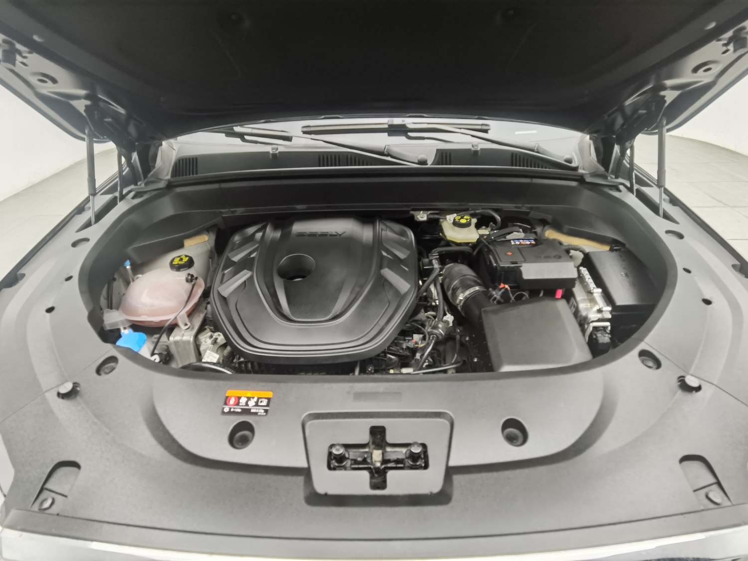 Used Geely Xingyue L 2025 2.0 AT