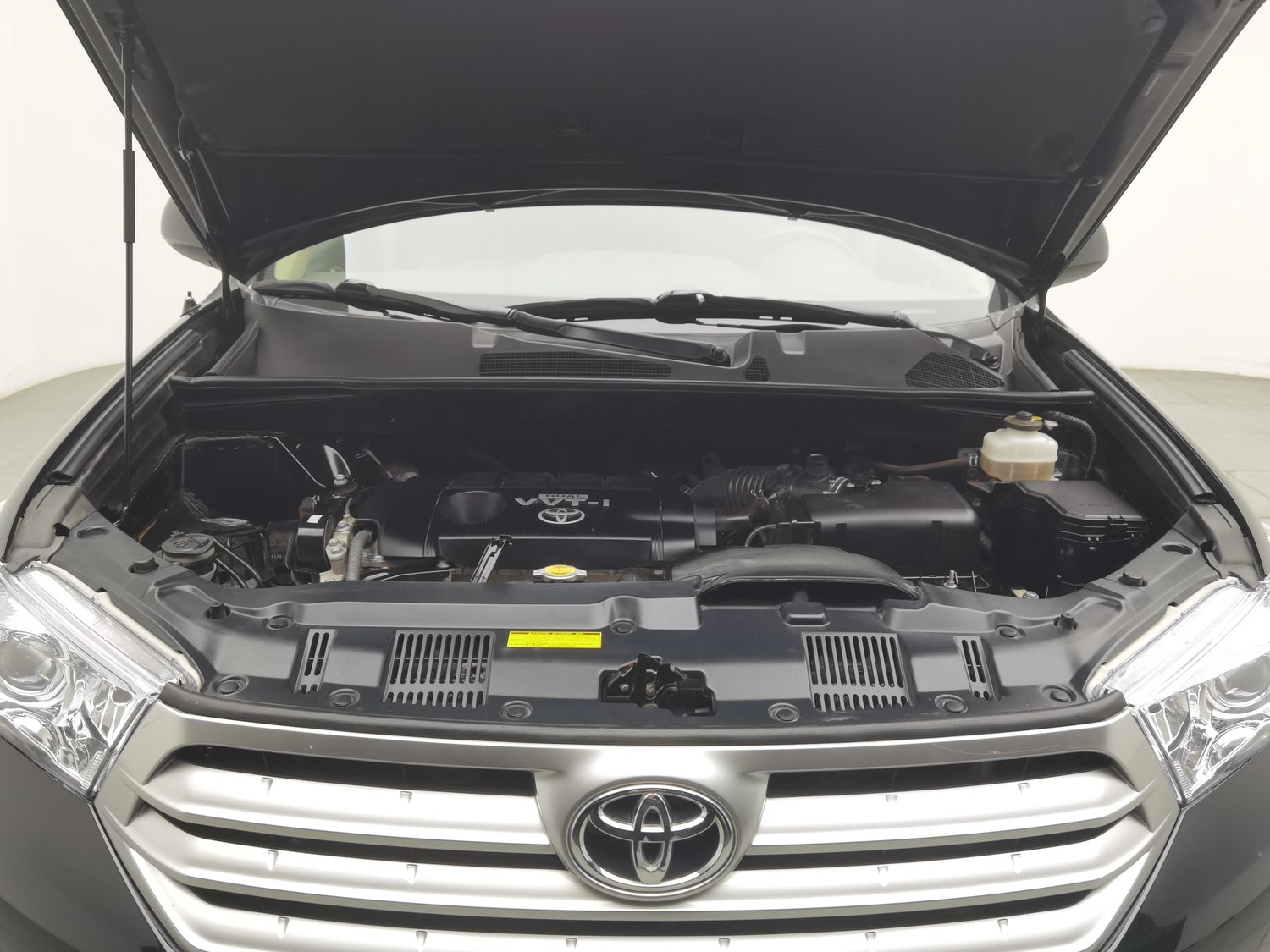 Used Toyota Highlander 2012 2.7 AT