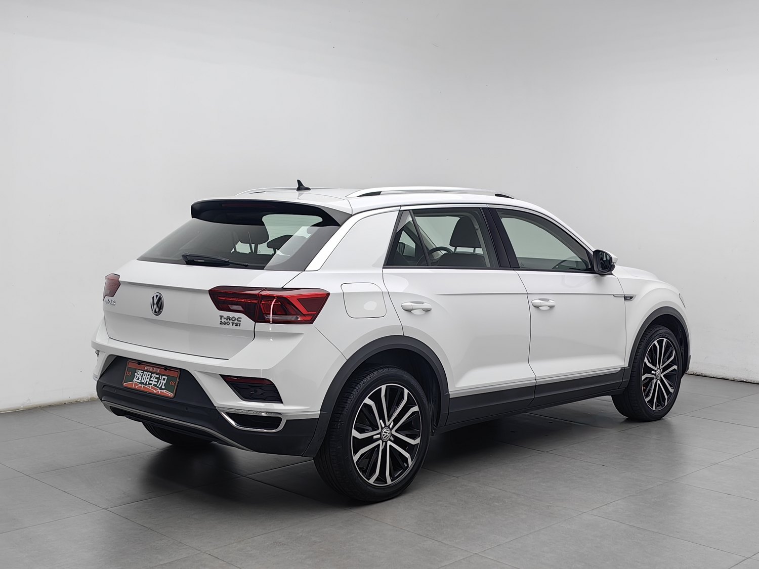 Used Volkswagen T-Roc 2019 1.4 AT