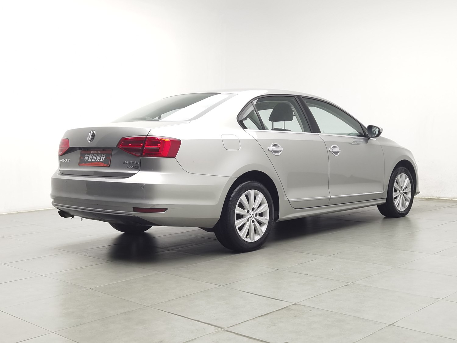 Used Volkswagen Sagitar 2015 1.4 AT