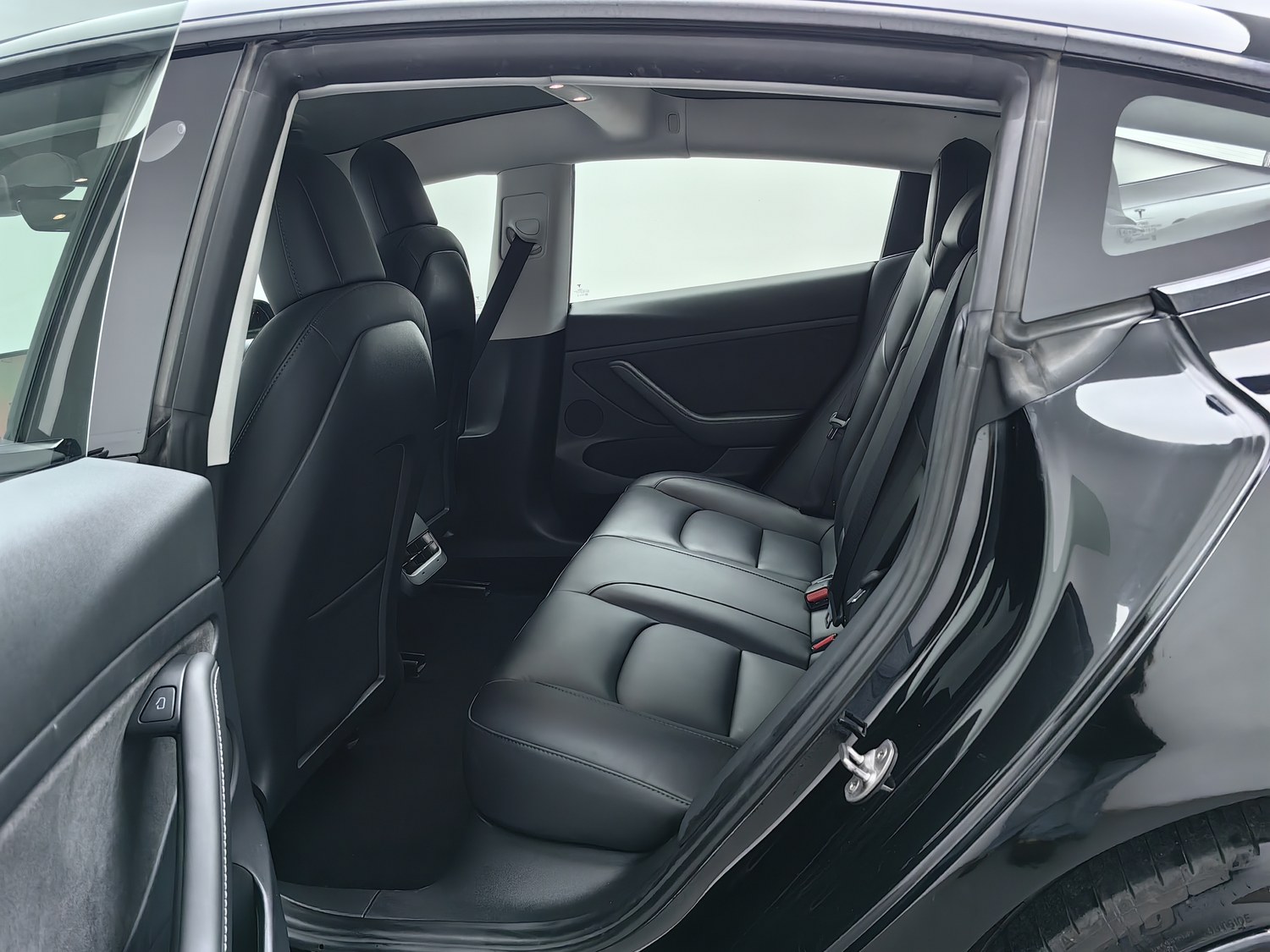 Used Tesla Model 3 2021