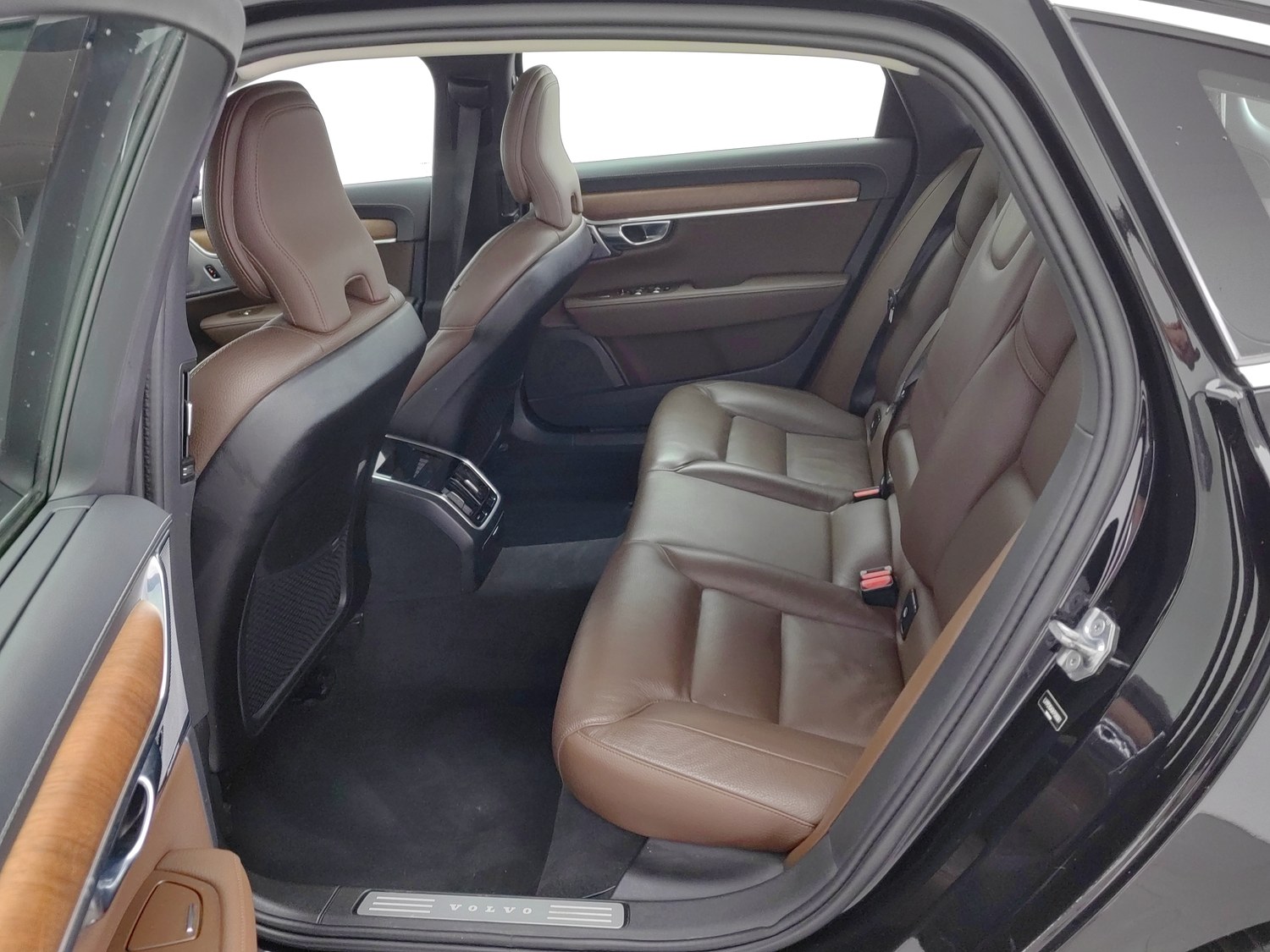 Used Volvo S90 2019 2.0 AT