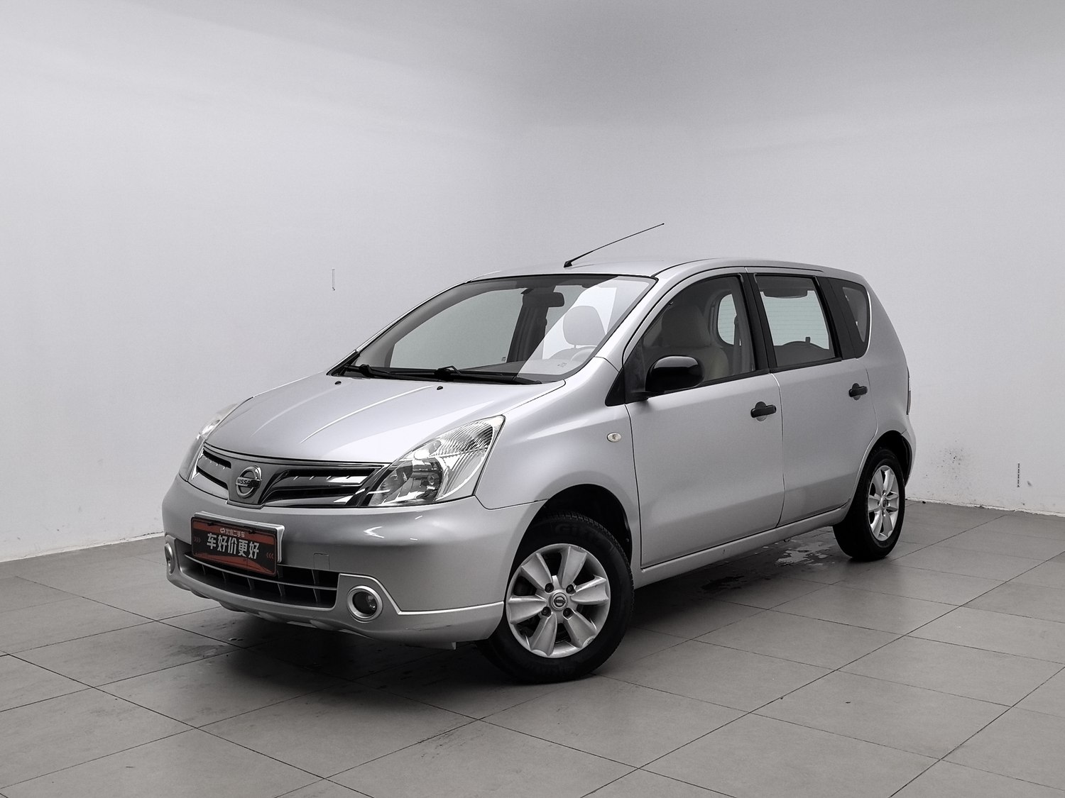 Used Nissan Livina 2010 1.6 MT