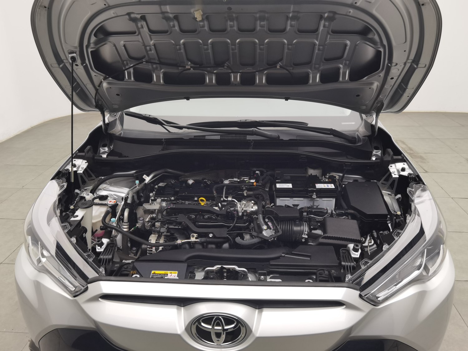 Used Toyota Frontlander 2024 2.0 AT