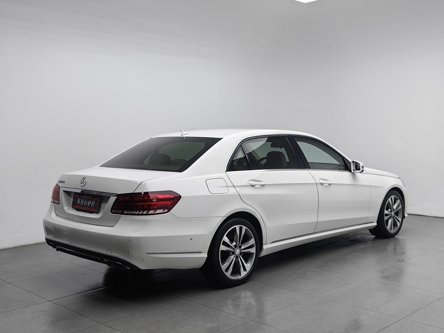 Used Mercedes-Benz E-Class 2014 1.8 AT