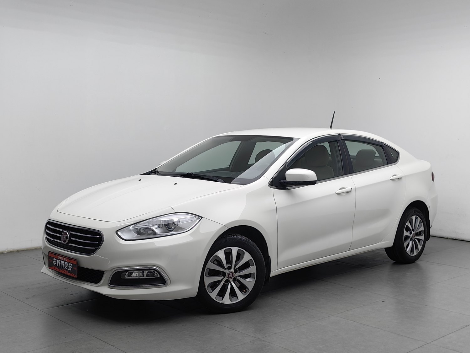 Used Fiat Viaggio 2012 1.4 AT