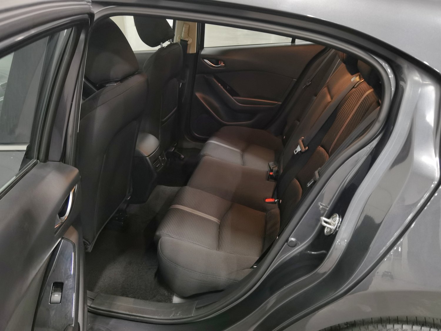 Used Mazda Axela 2017 2.0 AT