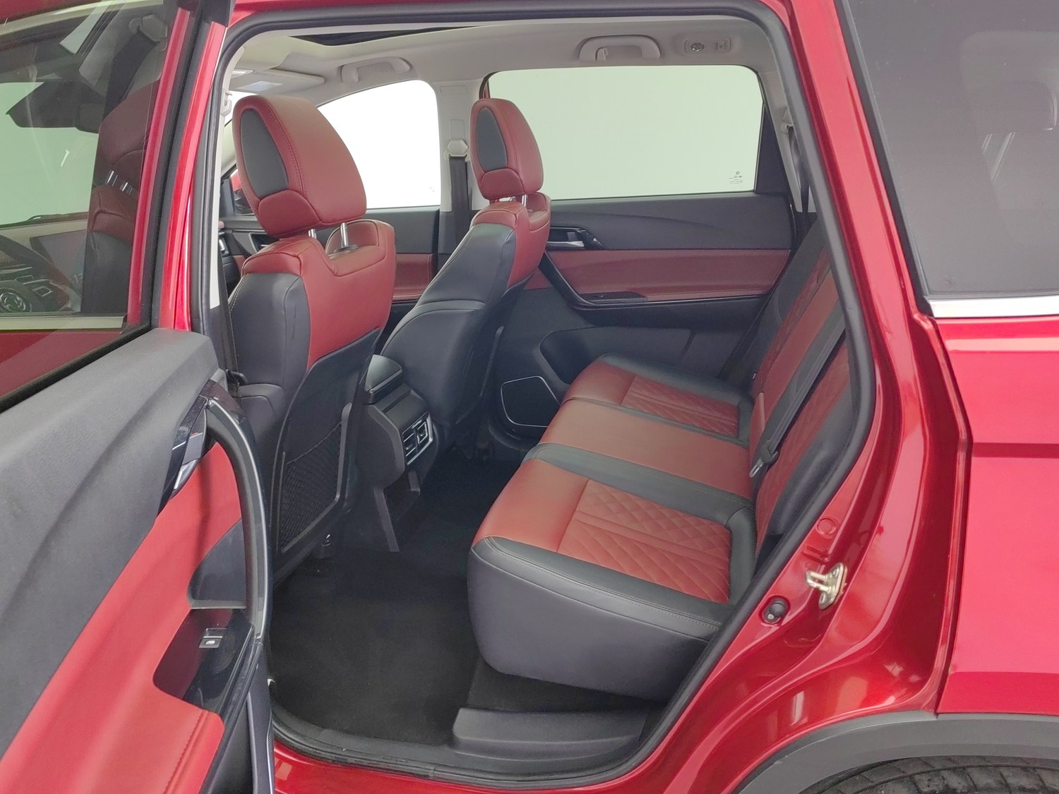 Used Dongfeng Forthing T5 2018 1.5 AT
