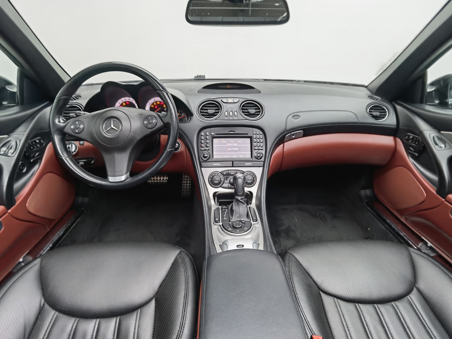 Used Mercedes-Benz SL-Class (Imported) 2011 3.0 AT