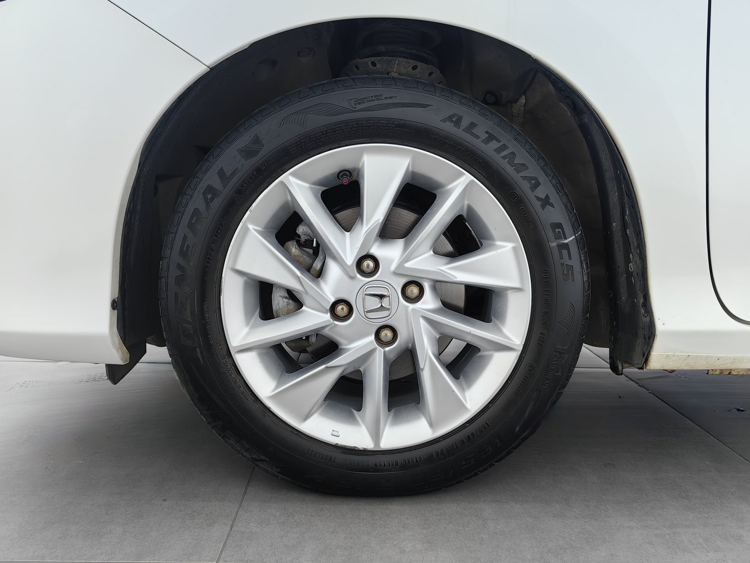 Used Honda Gienia 2017 1.5 AT