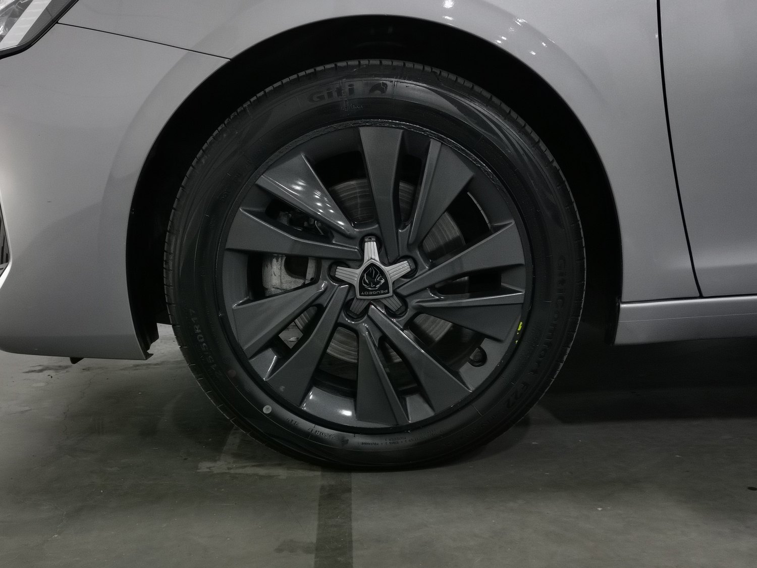 Used Peugeot 408 2024 1.5 AT