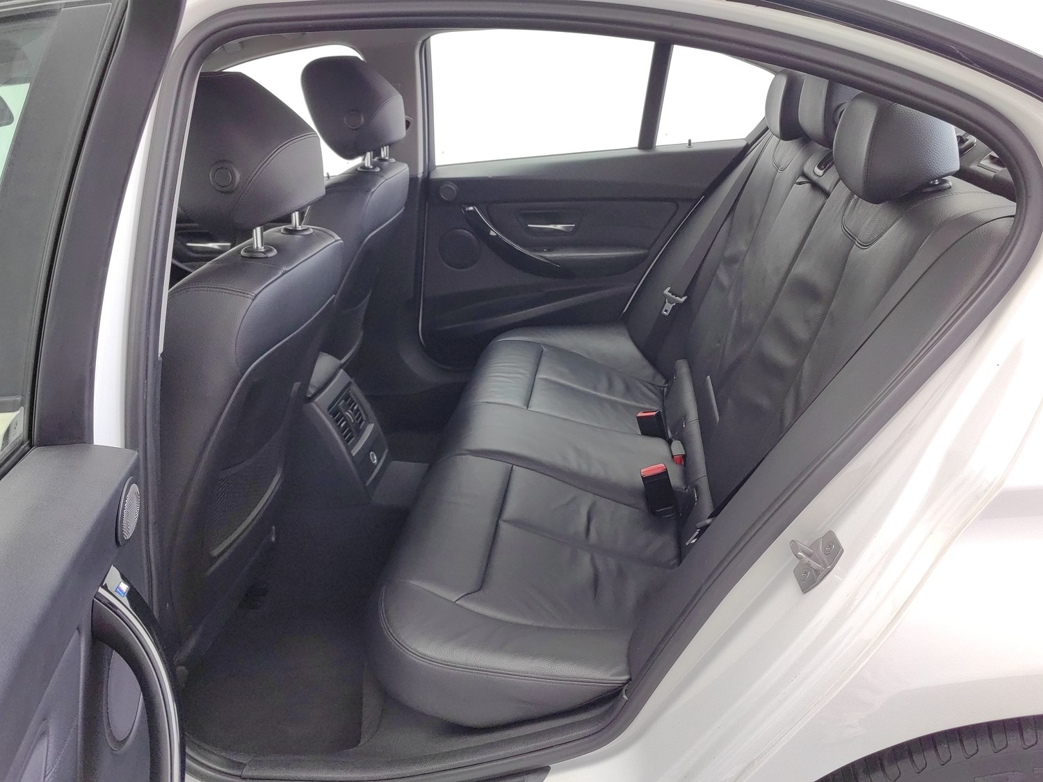 Used BMW 3 Series 2014 2.0 AT