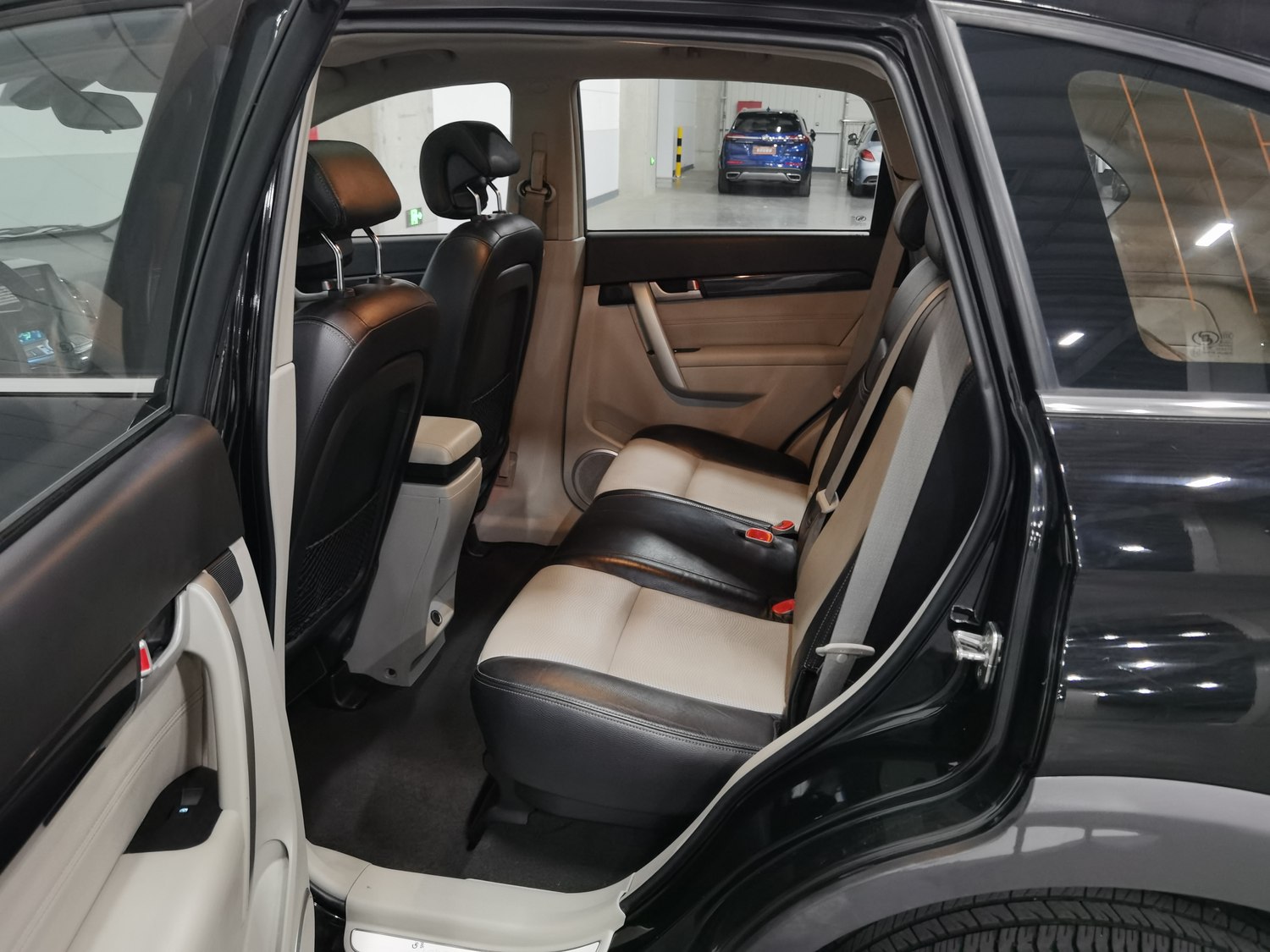 Used Chevrolet Captiva 2014 2.4 AT