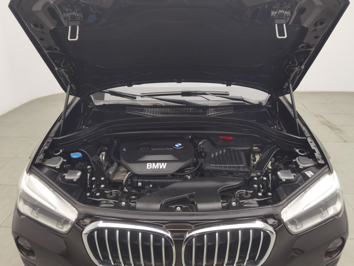 Used BMW X1 2016 1.5 AT