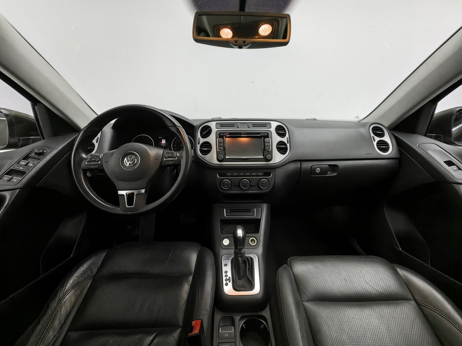 Used Volkswagen Tiguan 2015 1.8 AT
