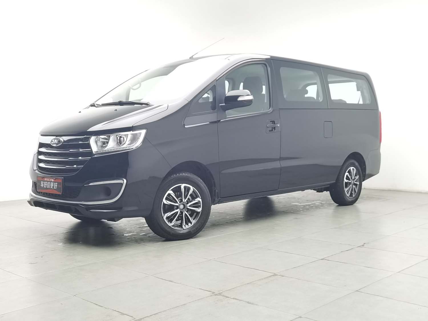 Used JAC Refine M3 2025 1.5 MT
