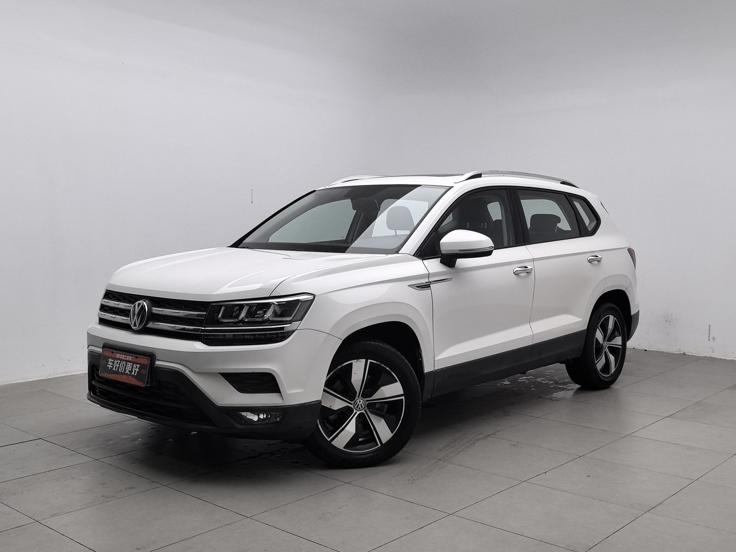 Used Volkswagen Tharu L 2020 1.4 AT