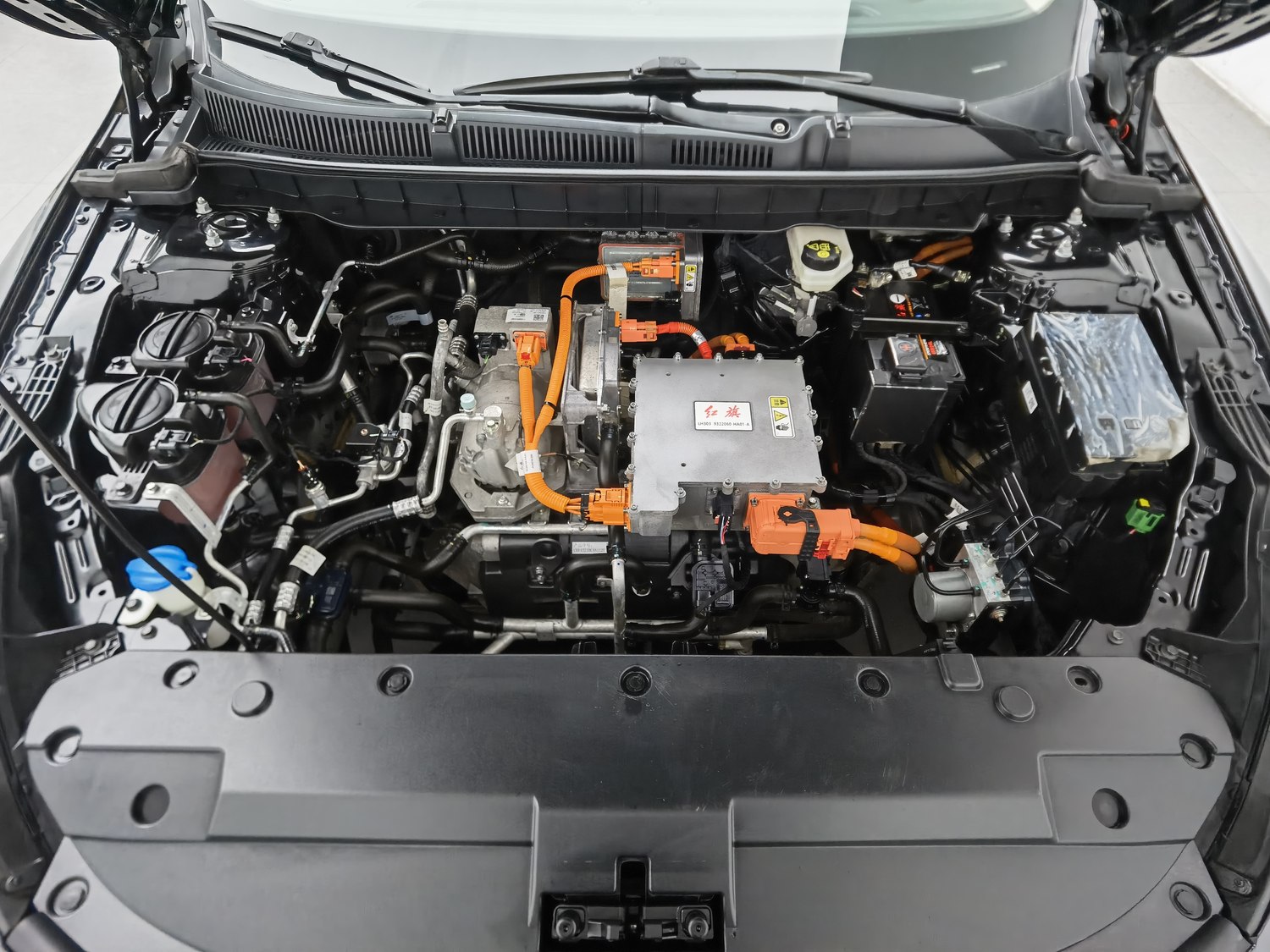 Used Hongqi E-QM5 2022