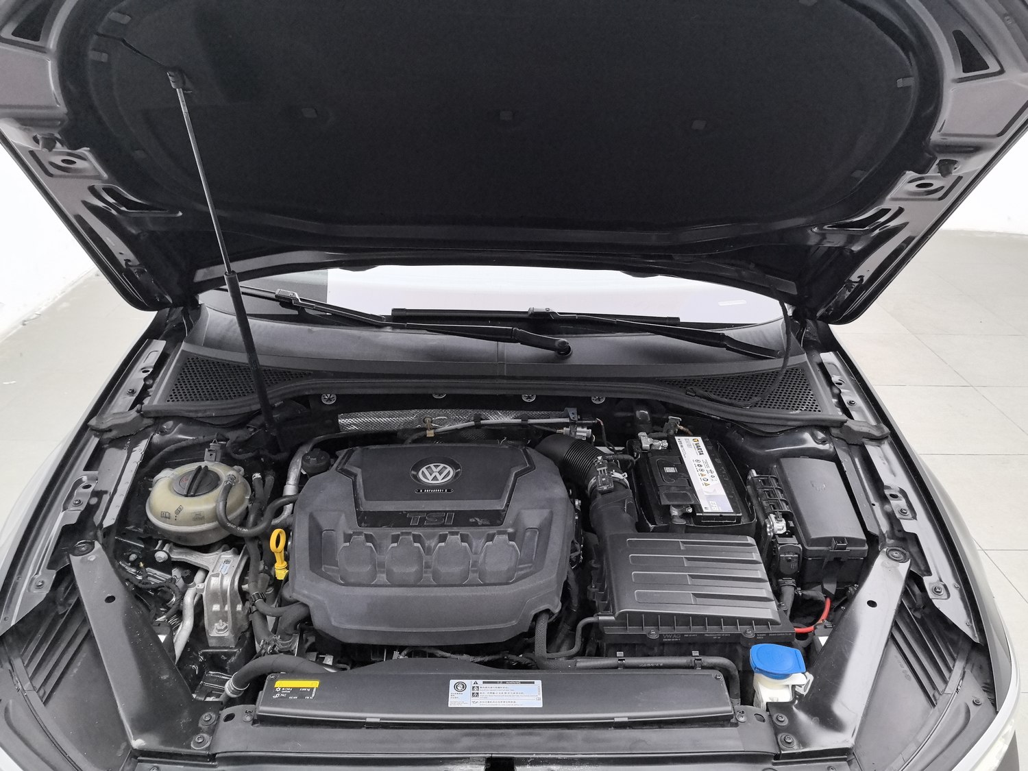 Used Volkswagen Magotan 2019 2.0 AT