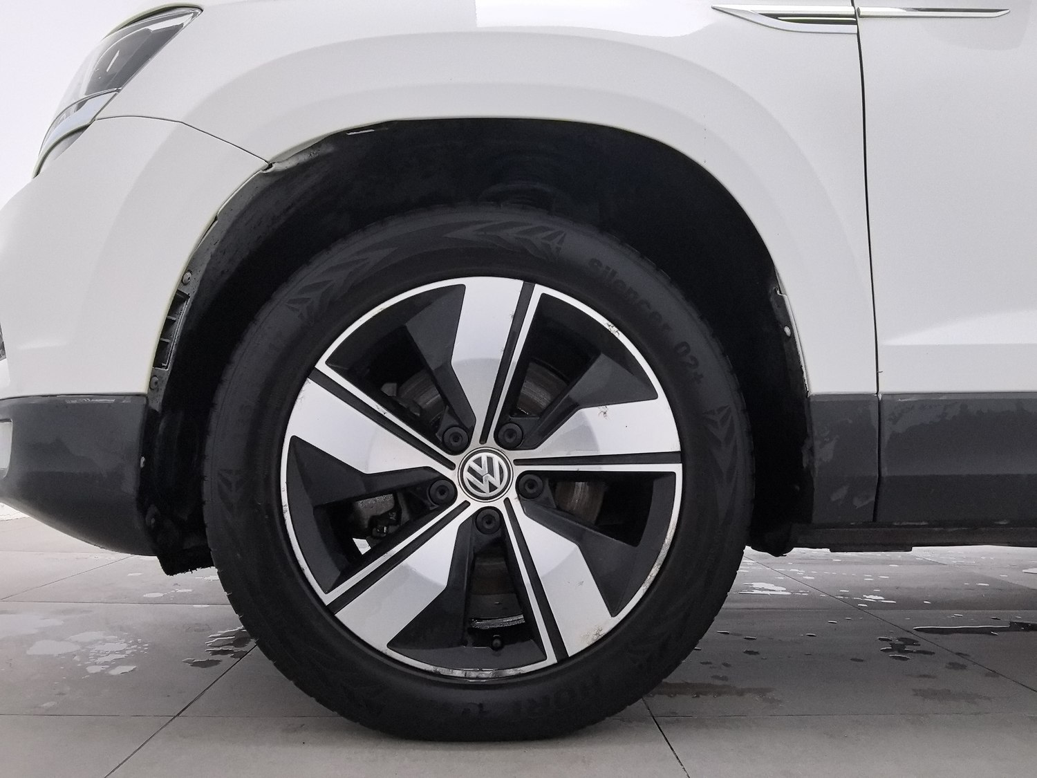 Used Volkswagen Tharu L 2020 1.4 AT