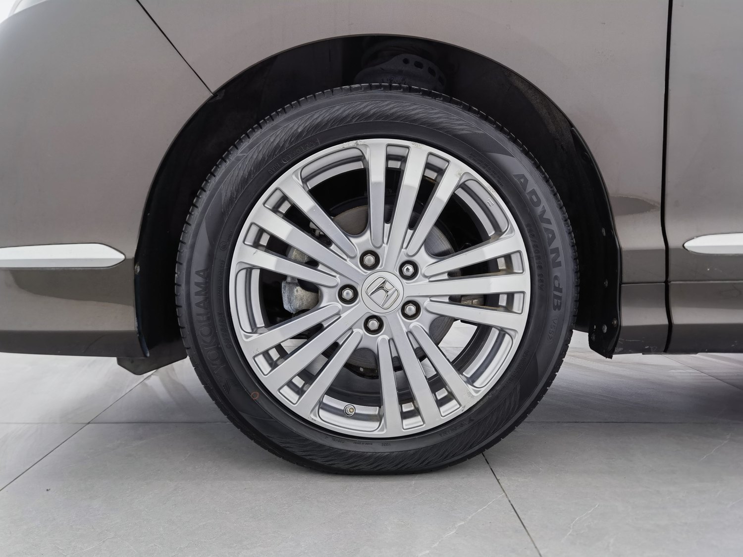 Used Honda Elysion 2016 2.4 AT