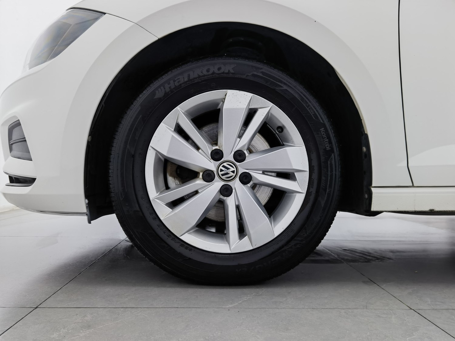 Used Volkswagen Polo 2019 1.5 AT
