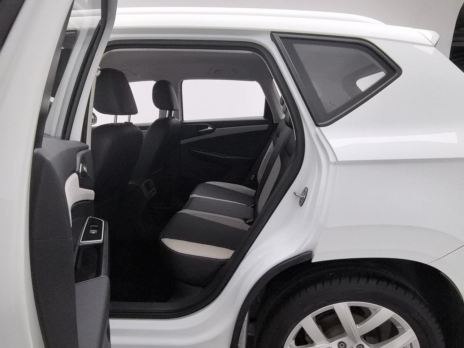 Used Jetta VS5 2024 1.4 MT