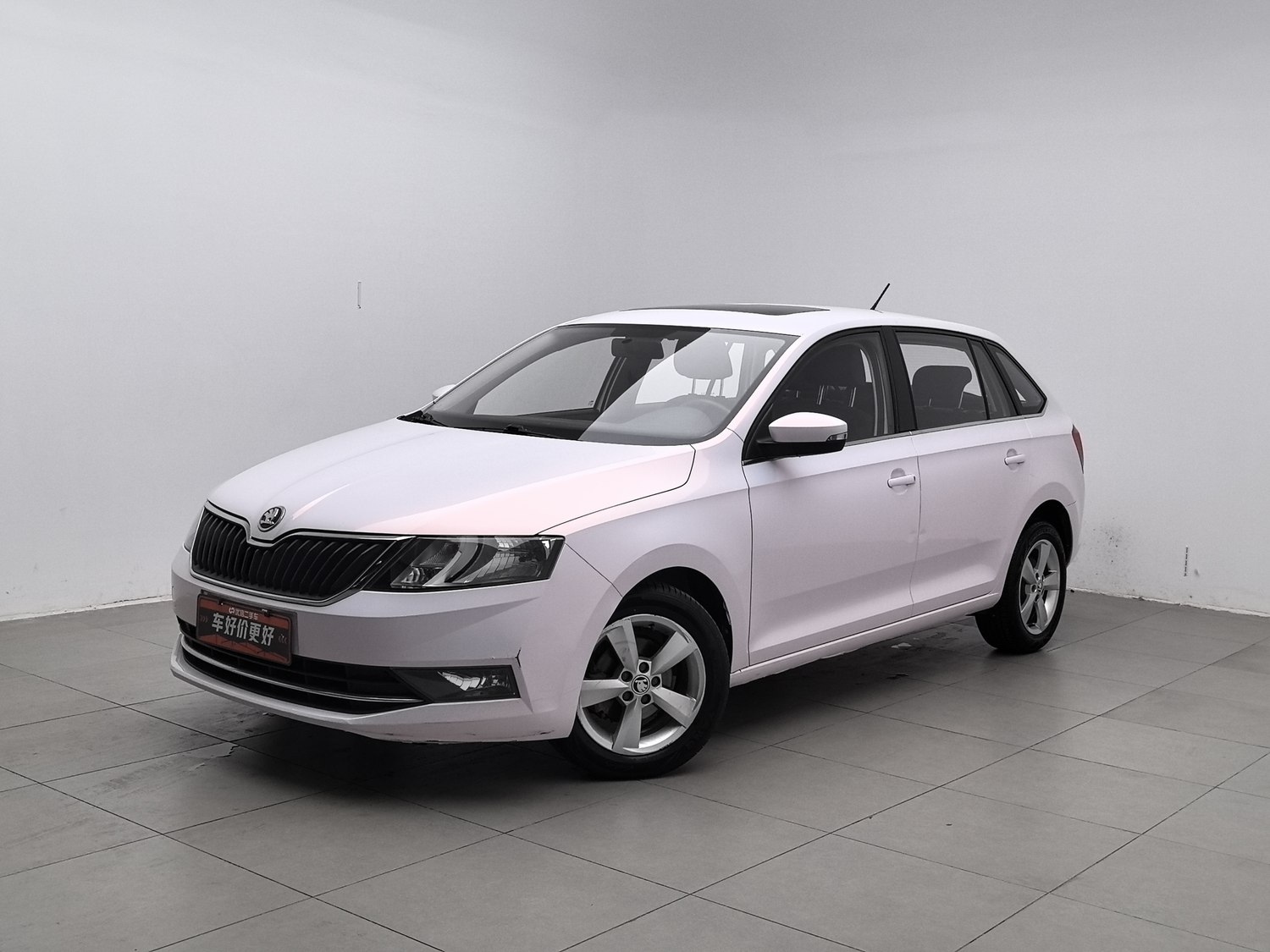 Used Skoda Rapid Spaceback 2018 1.6 AT