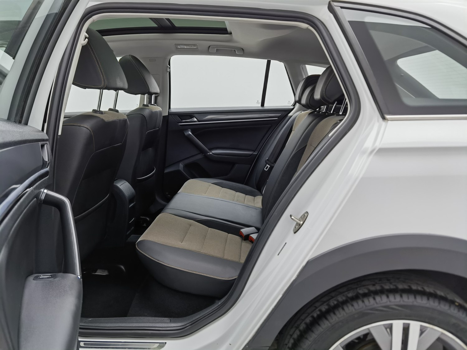 Used Volkswagen C-Trek 2020 1.5 AT