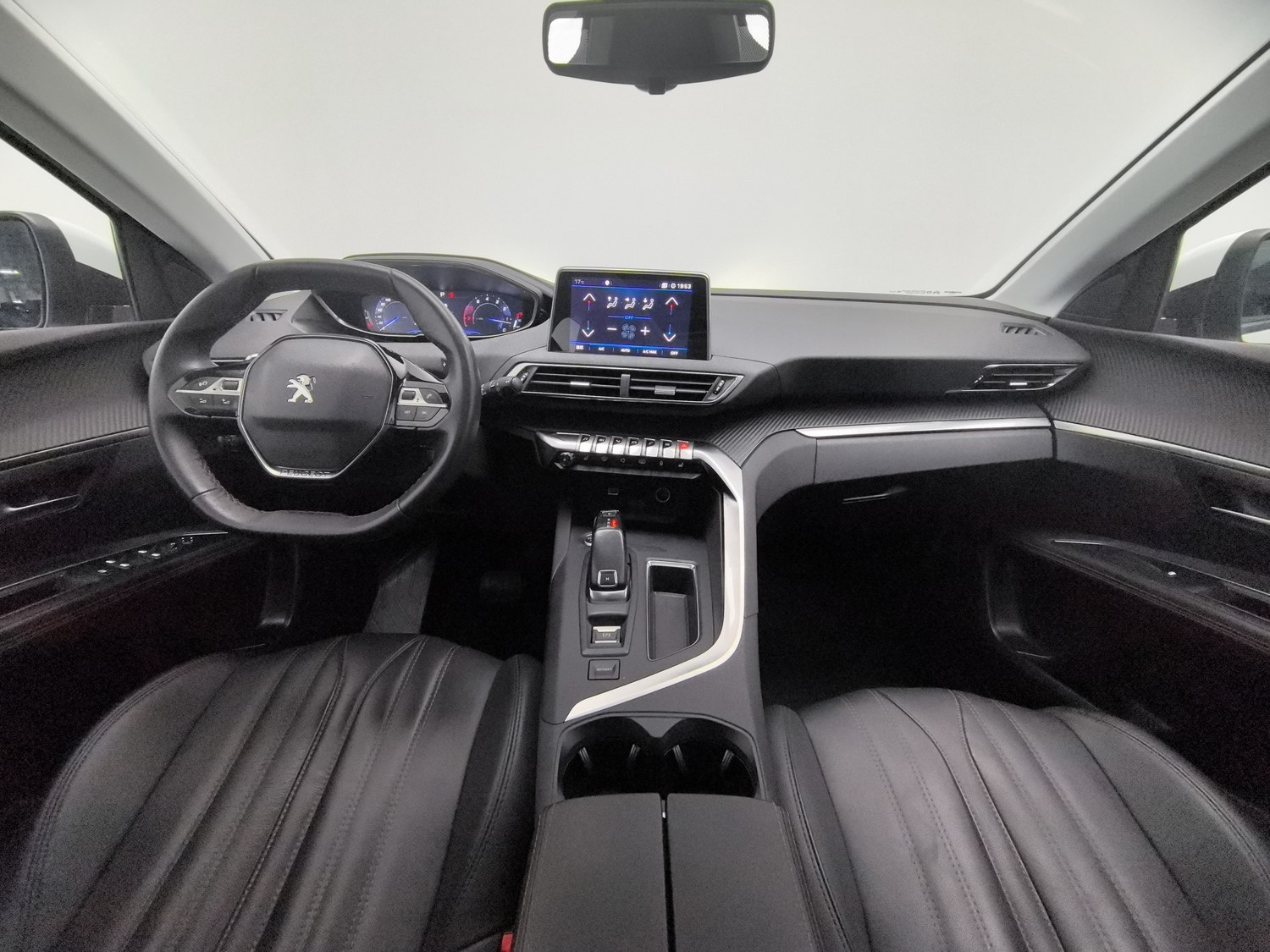 Used Peugeot 5008 2017 1.6 AT