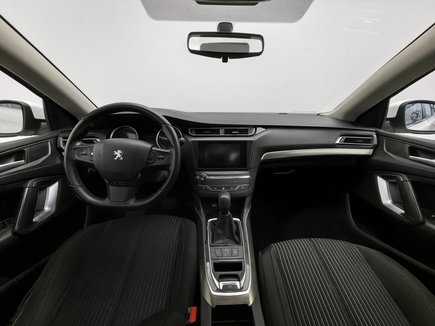 Used Peugeot 408 2016 1.6 AT