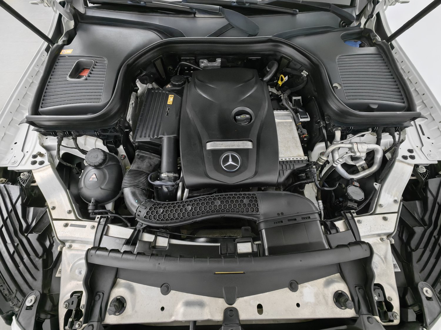 Used Mercedes-Benz GLC 2016 2.0 AT