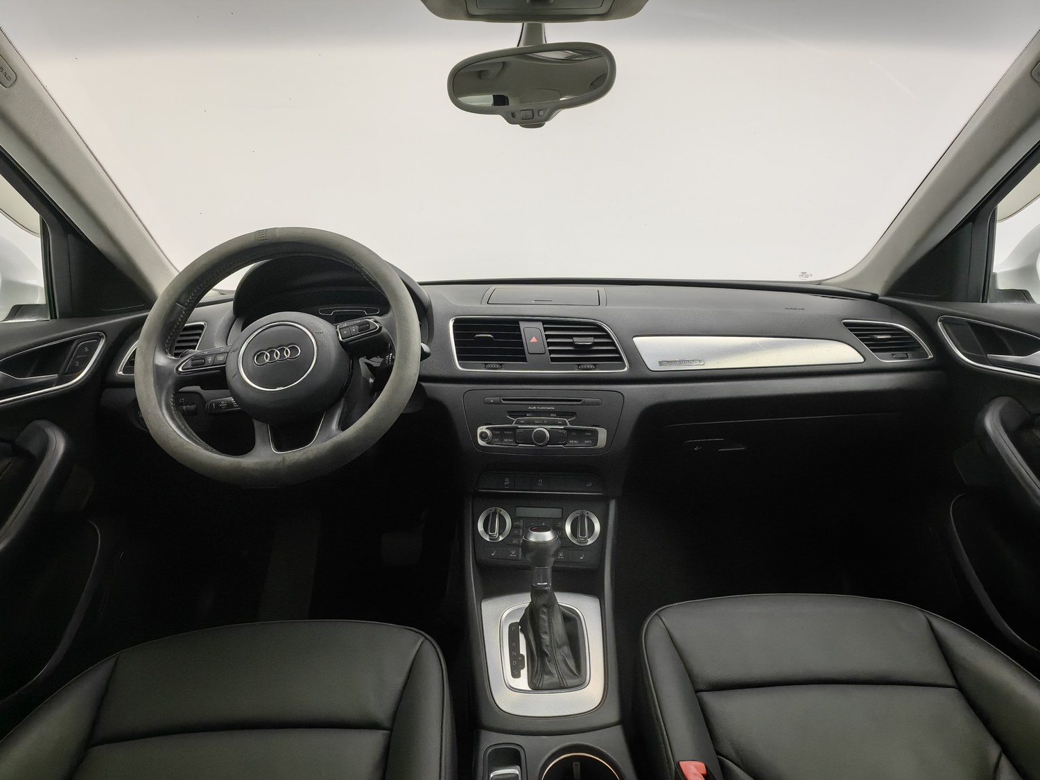 Used Audi Q3 2013 2.0 AT