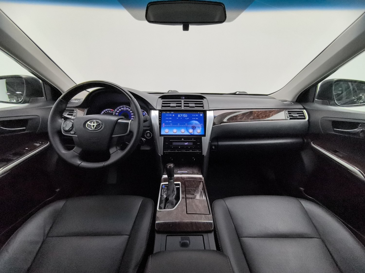 Used Toyota Camry 2016 2.0 AT