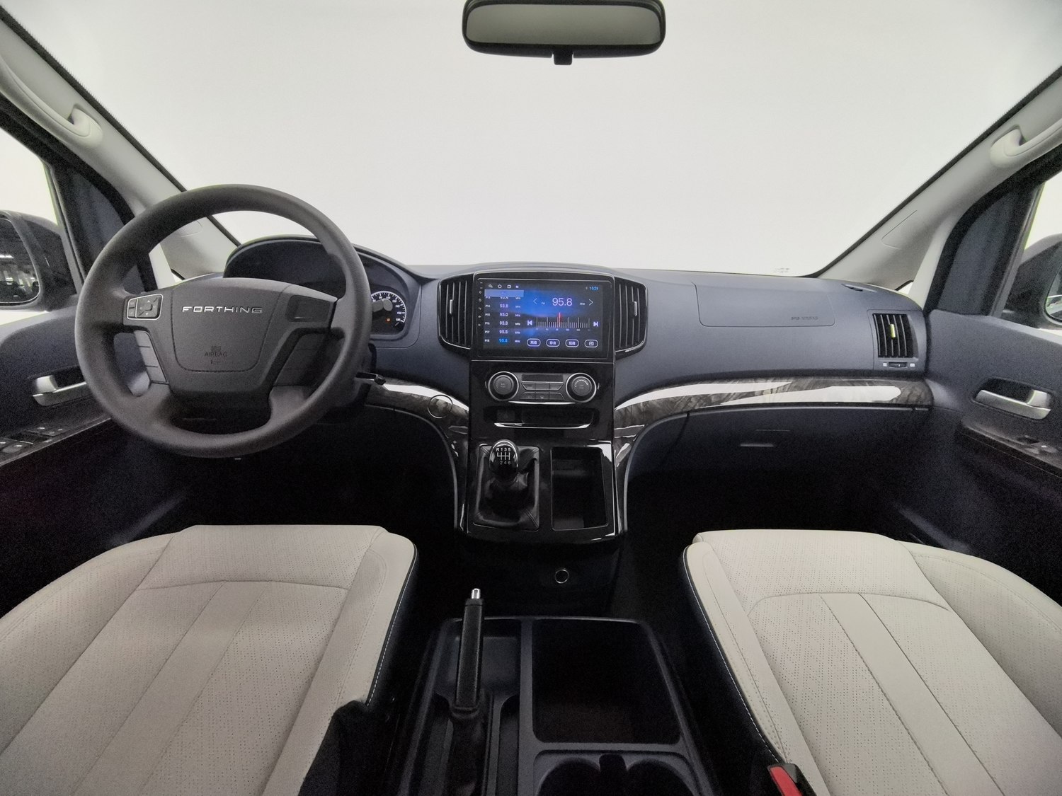 Used Dongfeng Forthing Lingzhi PLUS 2024 1.5 MT
