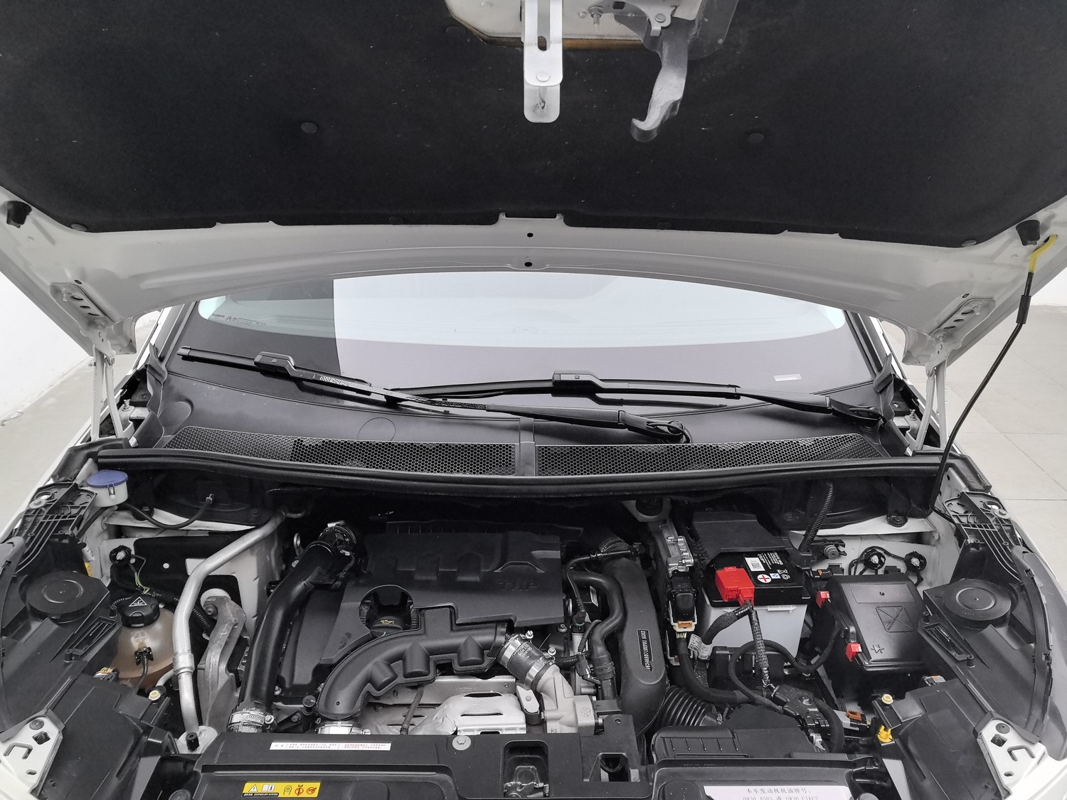 Used Peugeot 5008 2017 1.6 AT