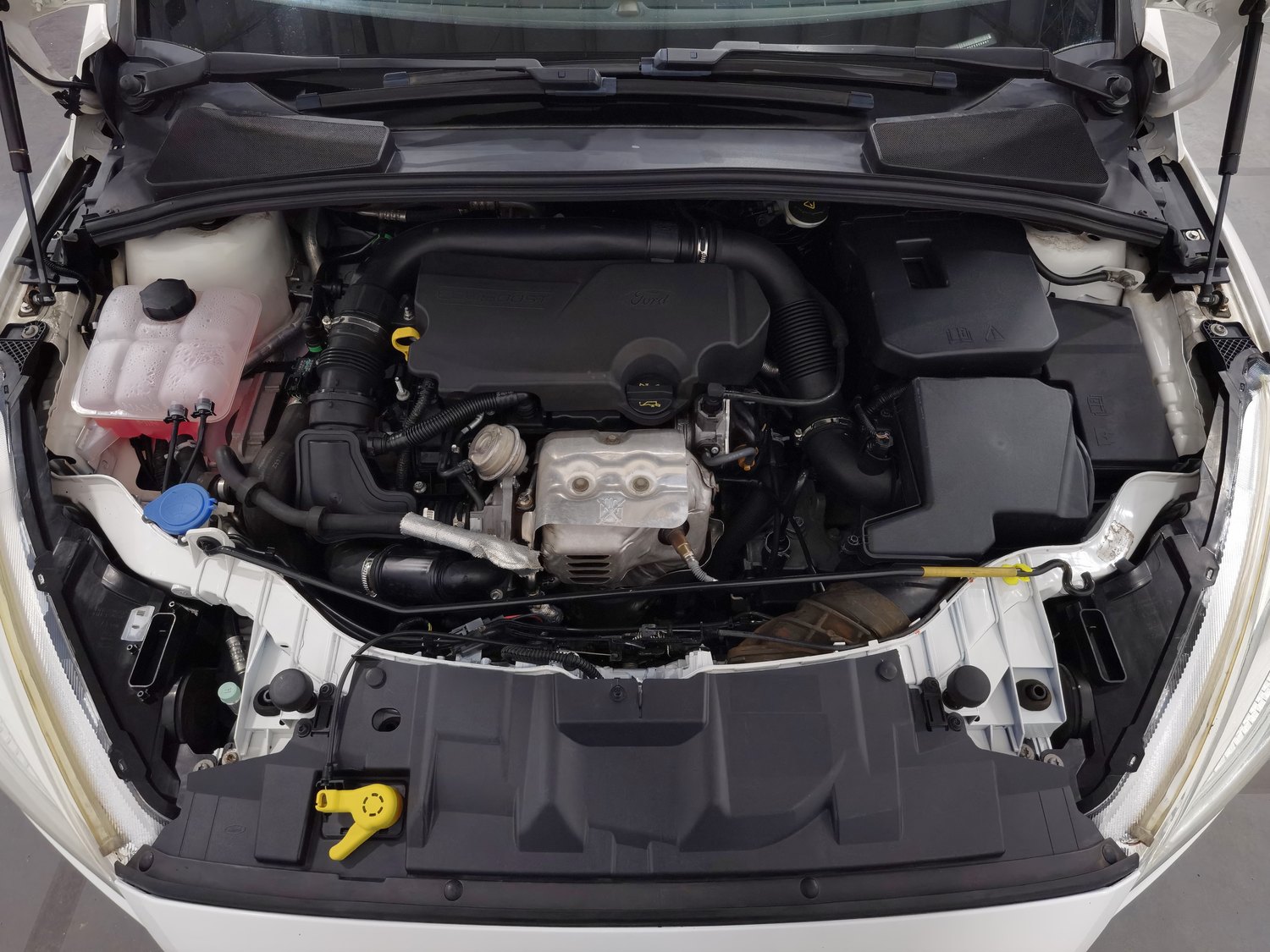 Used Ford Focus 2015 1.0 AT