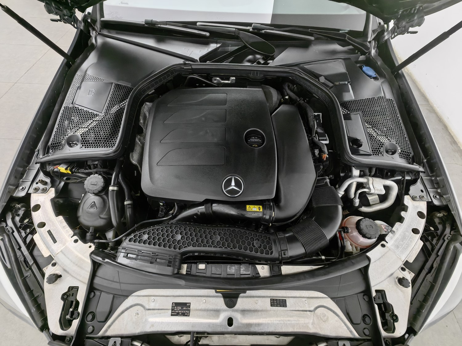 Used Mercedes-Benz C-Class 2019 1.5 AT