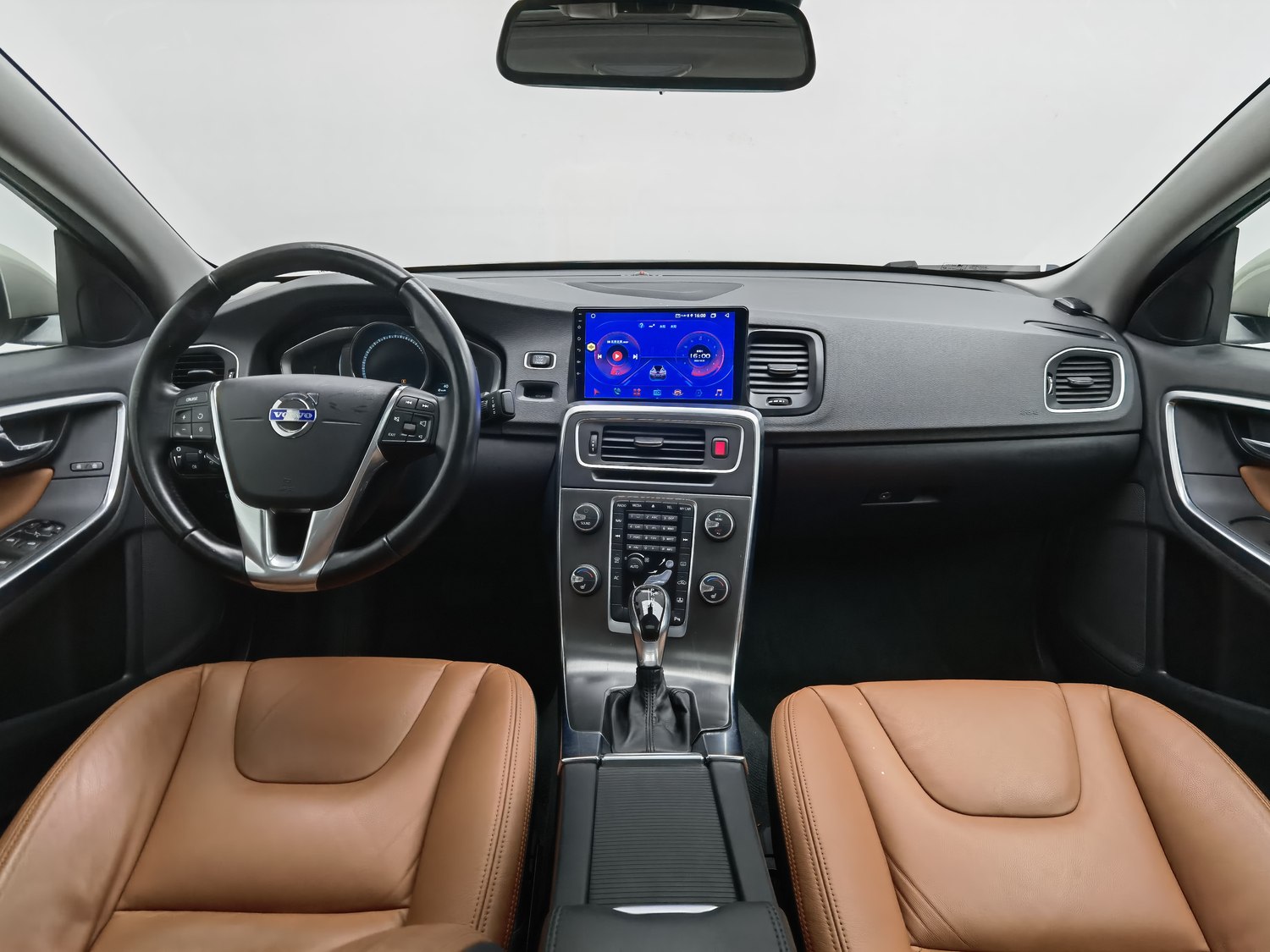 Used Volvo S60 2014 2.0 AT