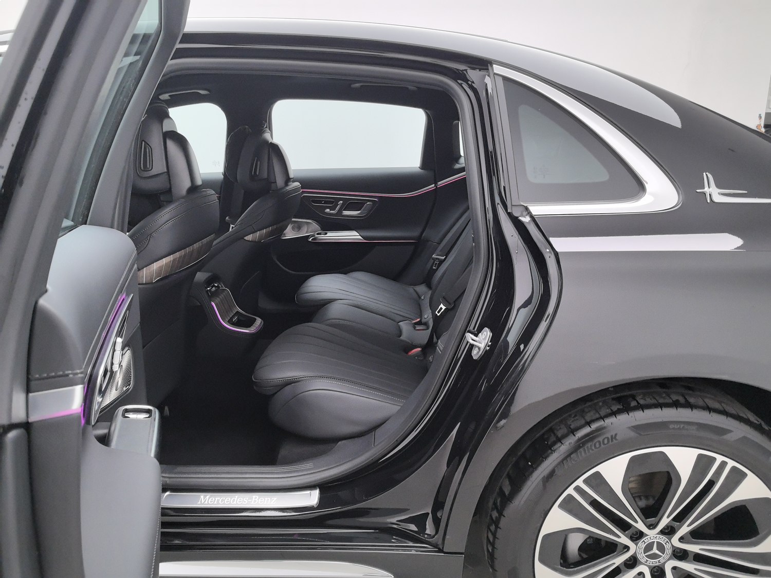Used Mercedes-Benz E-Class 2025 2.0 AT