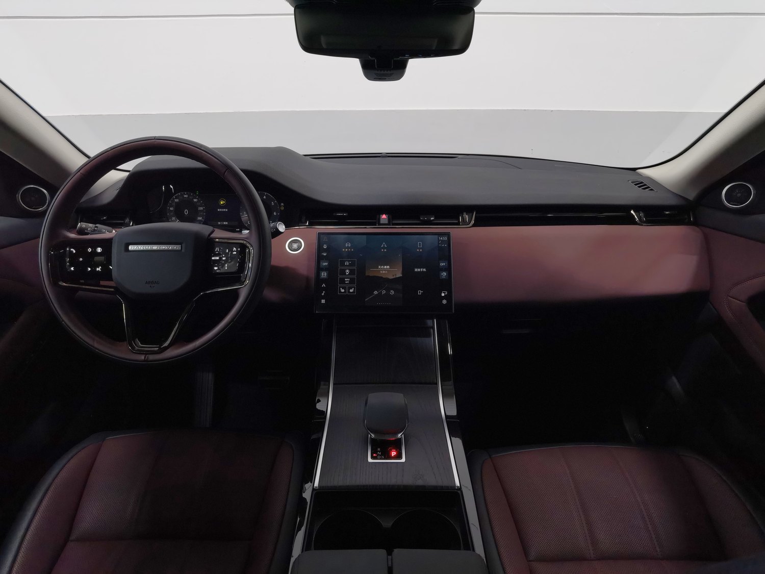 Used Land Rover Range Rover Evoque 2024 2.0 AT