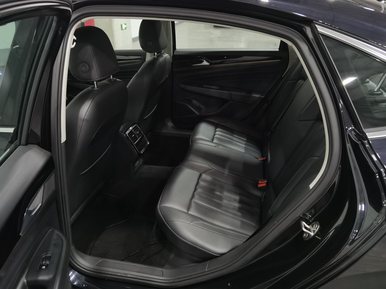 Used Volkswagen Passat 2019 1.4 AT