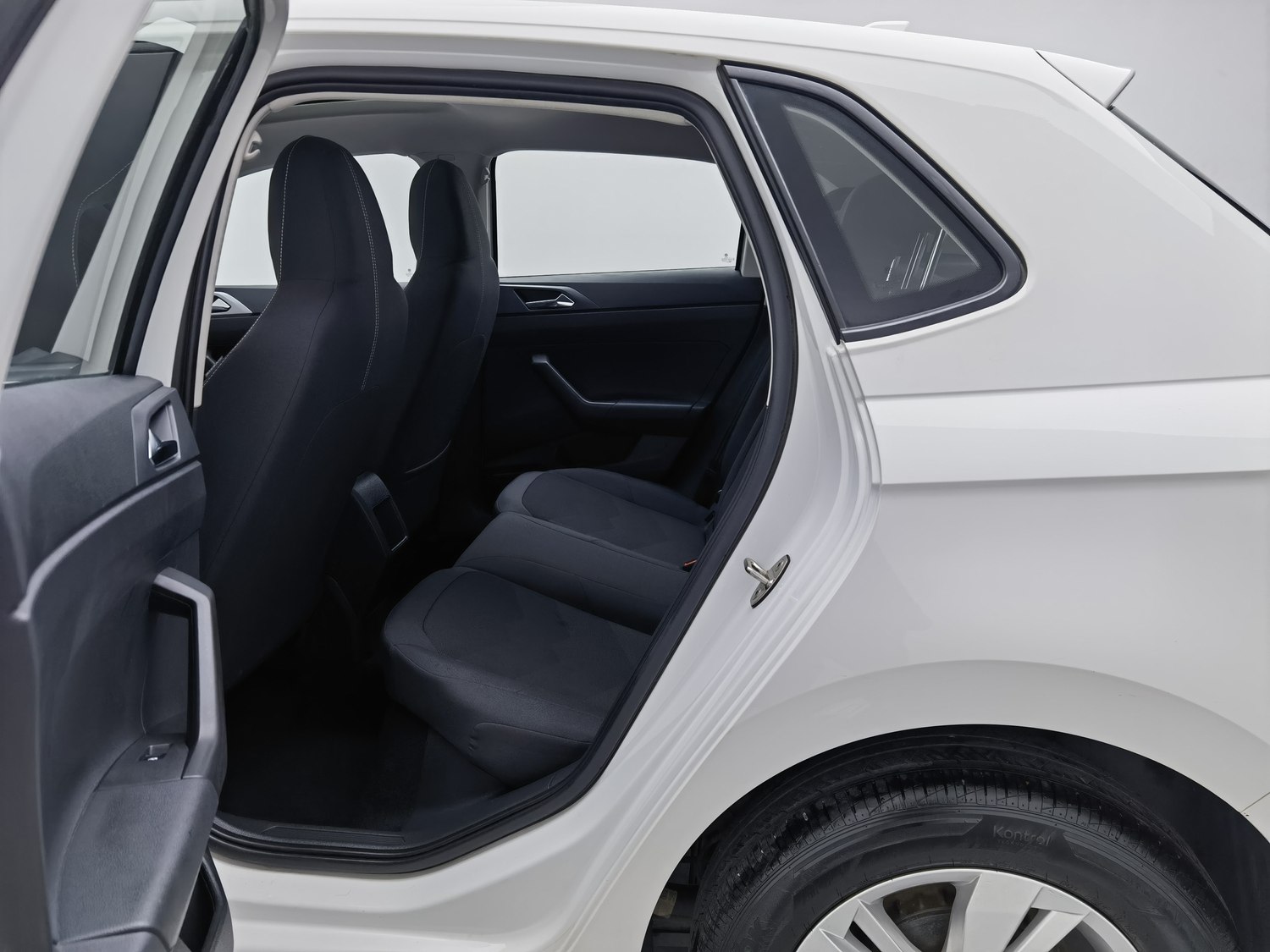 Used Volkswagen Polo 2019 1.5 AT