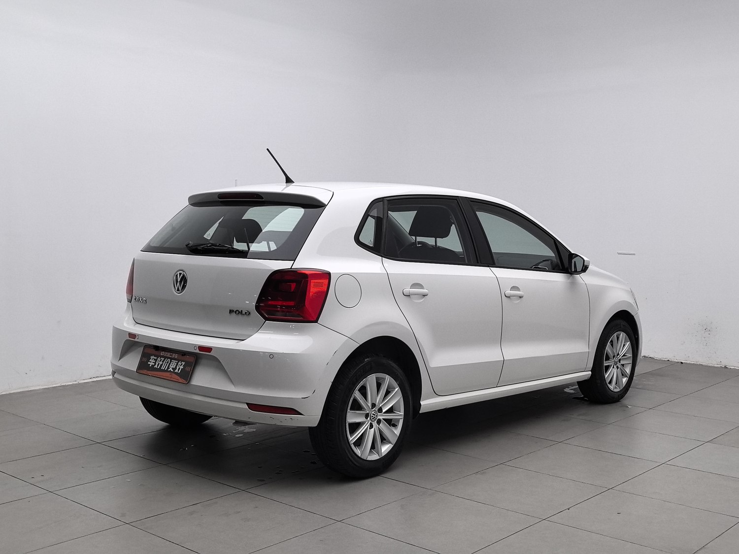 Used Volkswagen Polo 2014 1.4 AT