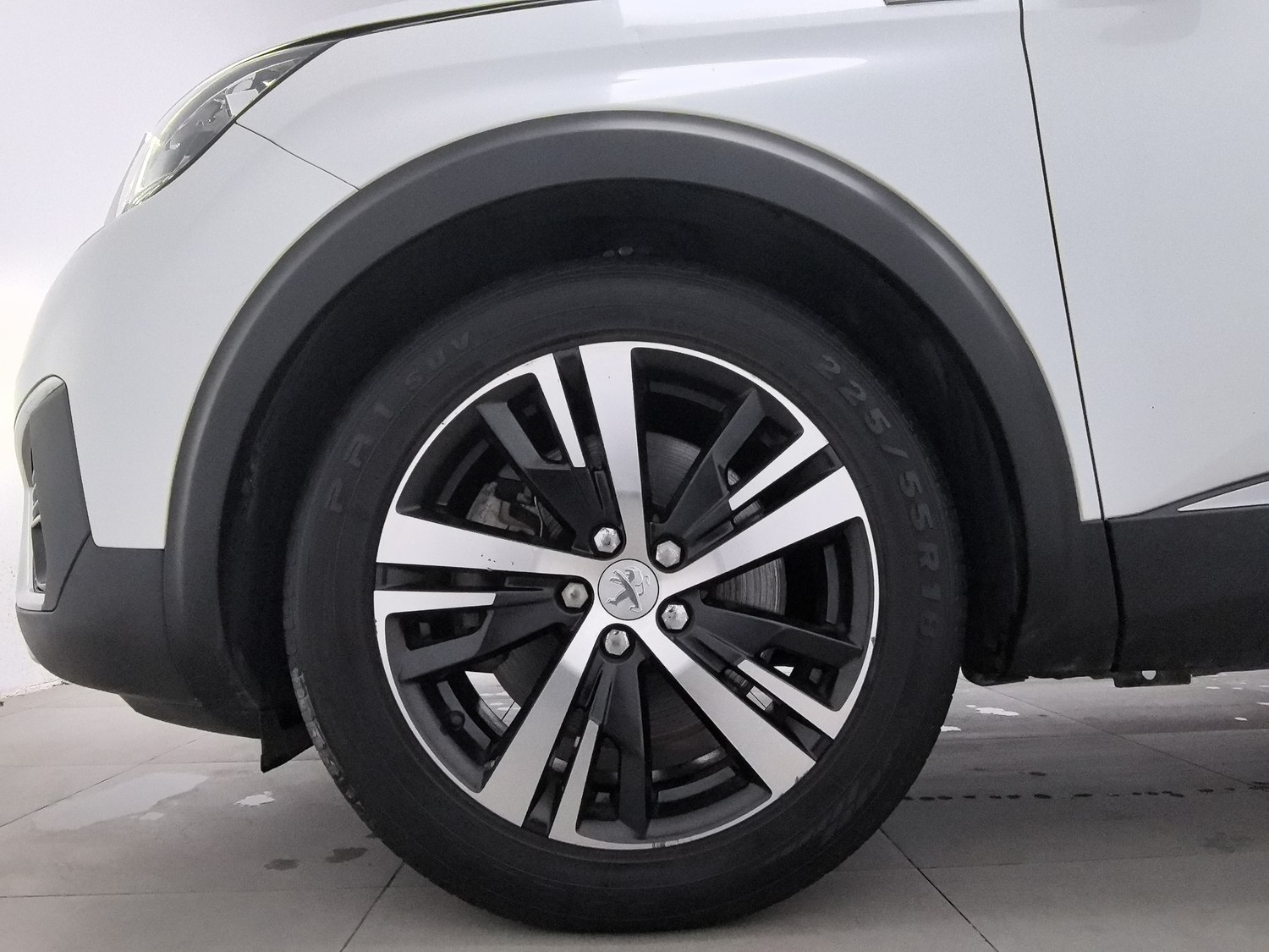 Used Peugeot 5008 2017 1.6 AT