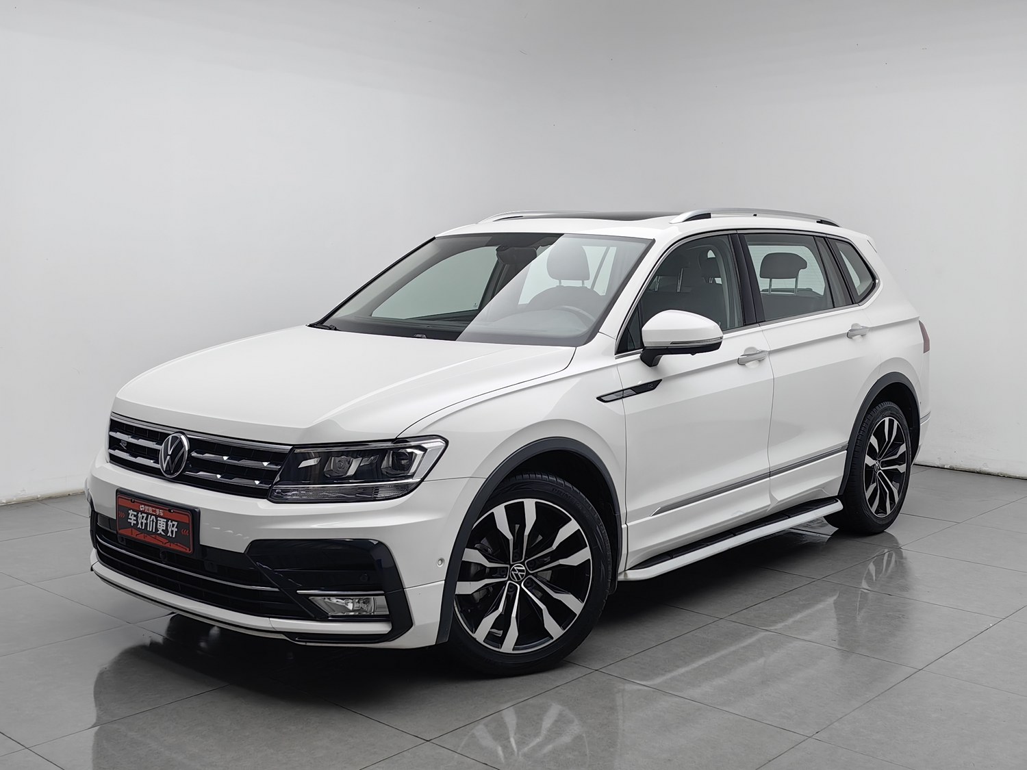 Used Volkswagen Tiguan L 2021 2.0 AT